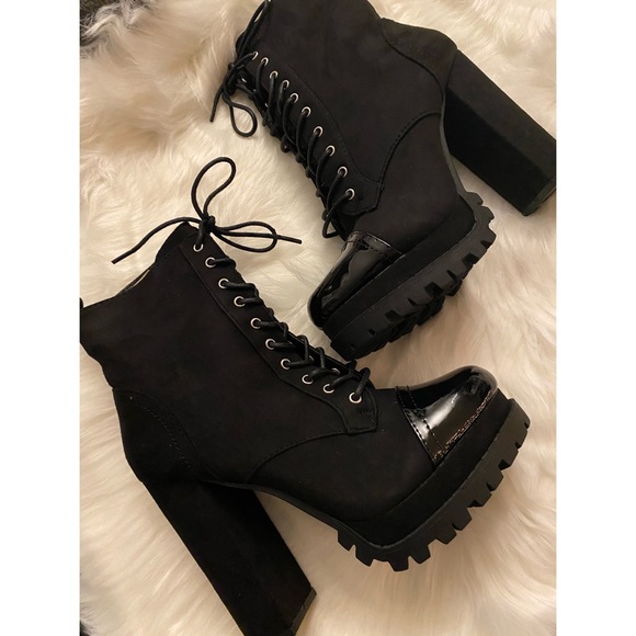 Shoes - Lace-up Black Combat Booties - New